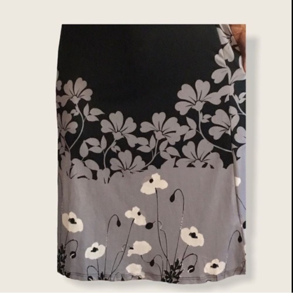 MAXI DRESS WITH 3/4 SLEEVE‎ - Picture 4 of 4
